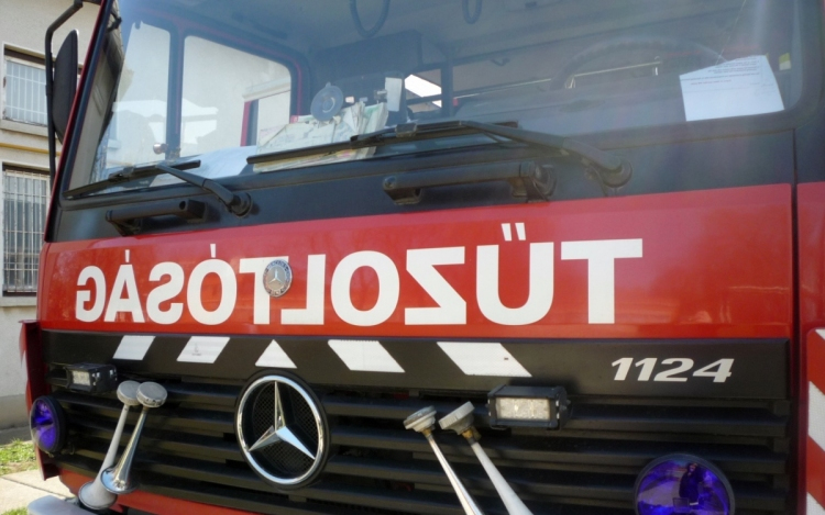 Tűzesethez vonultak a tűzoltók a hétvégén