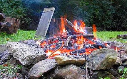 Feloldották az országos tűzgyújtási tilalmat