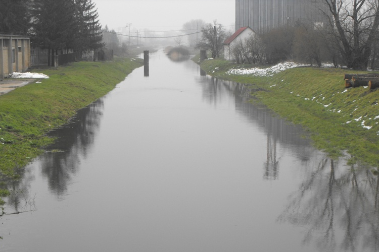 A hétvégén a víz az úr