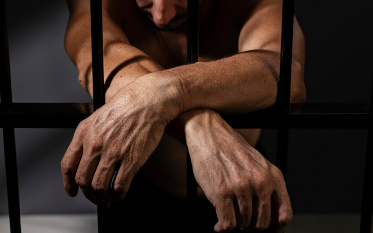 Életfogytig tartó fegyházbüntetést kapott a férfi, aki leszúrta élettársát Tamásiban