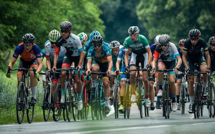 Jól teljesítettek a Tolna megyei bringások az országos versenyen 