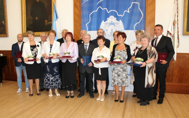 Kitüntették Bencsicsné Tóth Krisztinát és Gergics Józsefnét