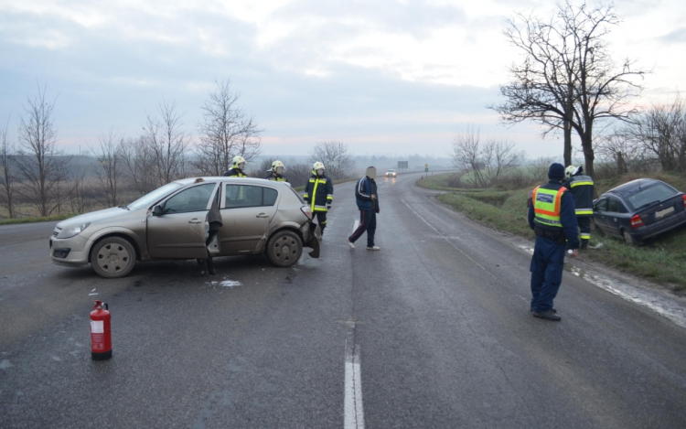 Baleset Simontornyánál