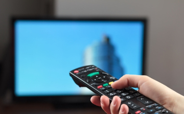 A szolgáltatókat kész helyzet elé állítják az adók