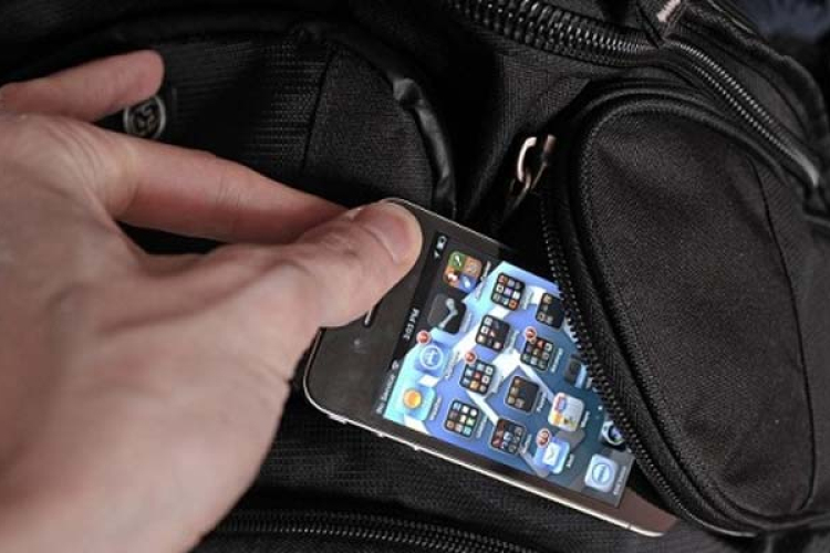 Az önkormányzat irodájából lopott