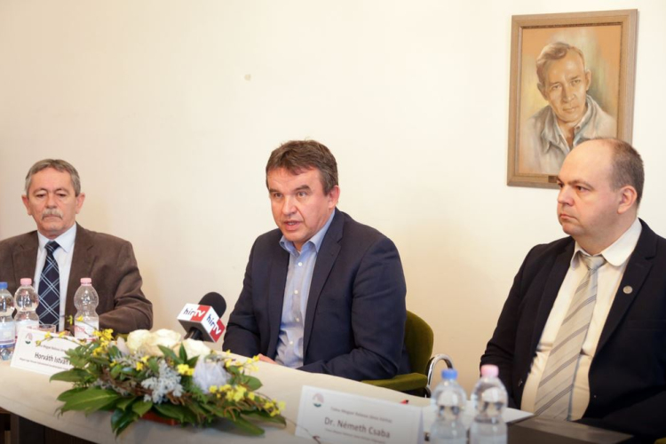 Új szülészeti-nőgyógyászati osztály épül Szekszárdon