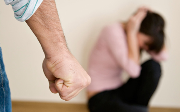 Súlyos testi sértés Tamásiban