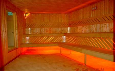 Hétvégén szauna szeánsz maraton a Tamási Termálfürdőben