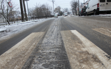 Jeges utak Tolnában