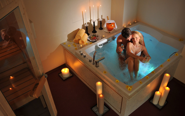 Nyerj wellness hétvégét az Airport Hotel Stáció Wellness Szállodába! 