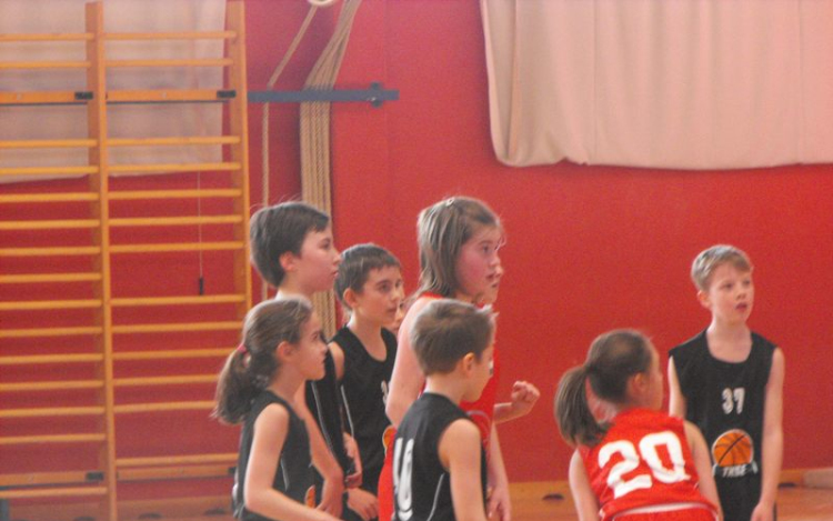 Először léptek pályára itthon a Dámocskák