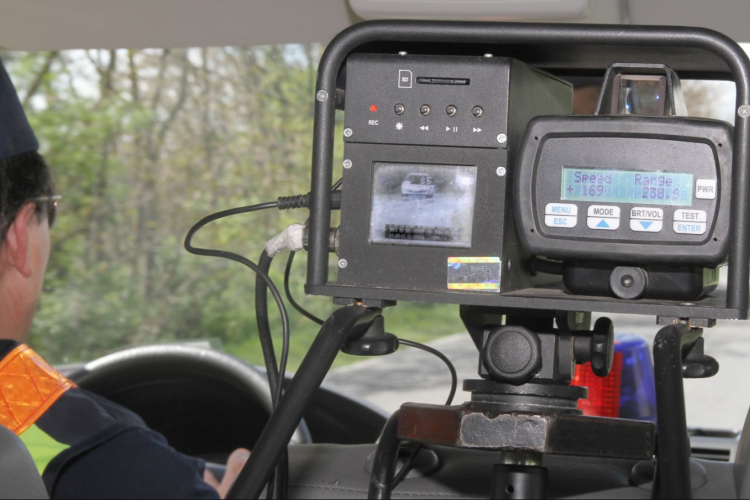 Traffikkal kezdjük a hetet