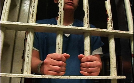 Eltiltották, mégis vezetett