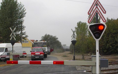 Letörték a félsorompó rúdját