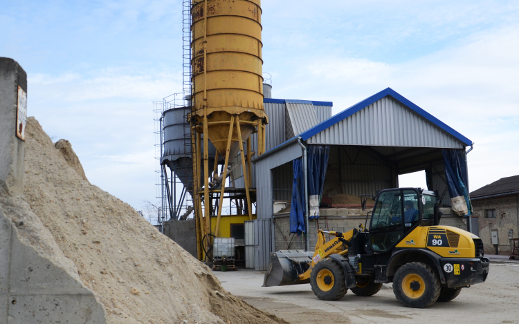 Új telephelyet épít a Tam-Bau Kft. Tamásiban