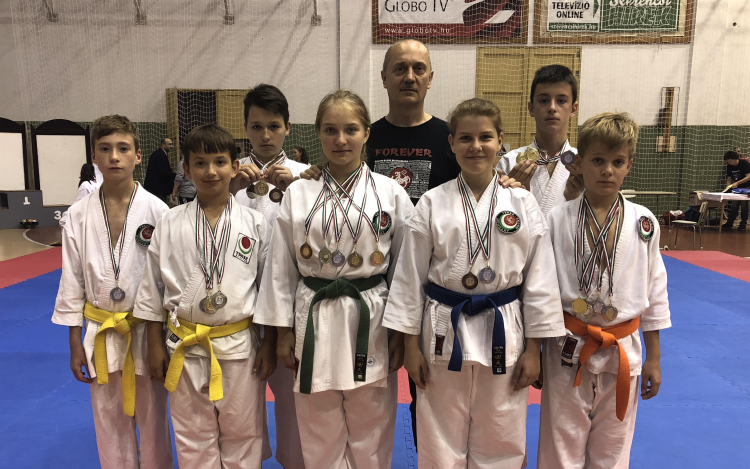 Ismét két aranyérem került Gulyás Félix nyakába