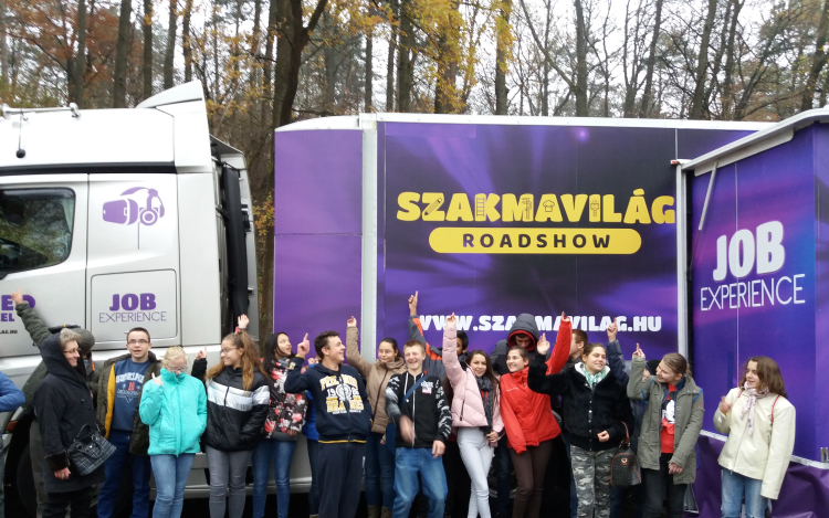 Szakmavilág kamion érkezett Tamásiba