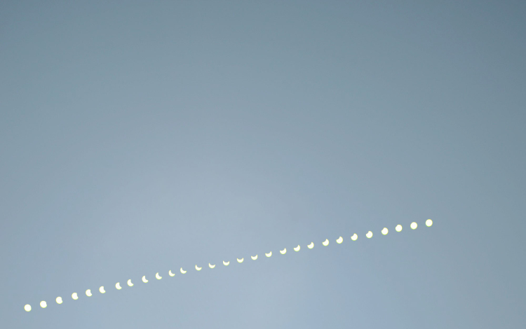 Így fogyott el a Nap 