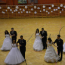 Szalagavató tánc a Vályi Péter Szakképző Iskolában