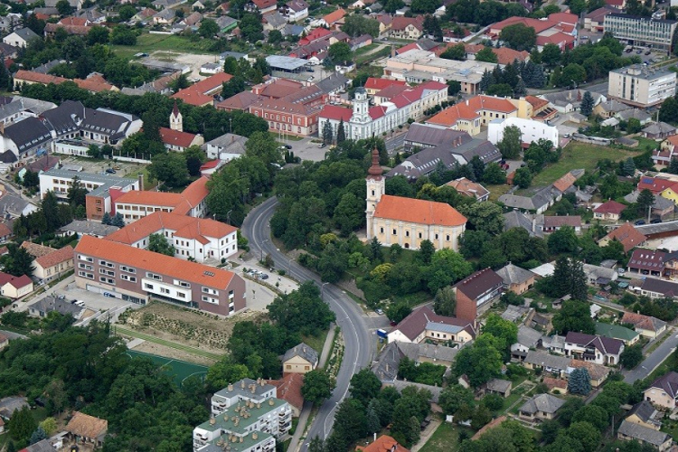Új állampapír forgalmazási ponttal bővítette hálózatát a Magyar Államkincstár Tamásiban