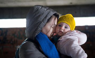 Félezernél is több menekültnek segített a katasztrófavédelem Tolnában 