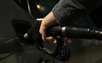 Több mint 5 százalékkal nőtt az üzemanyag-fogyasztás tavaly