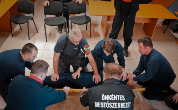 Fakultatív tűzoltó szakképzést tartottak Tamásiban 