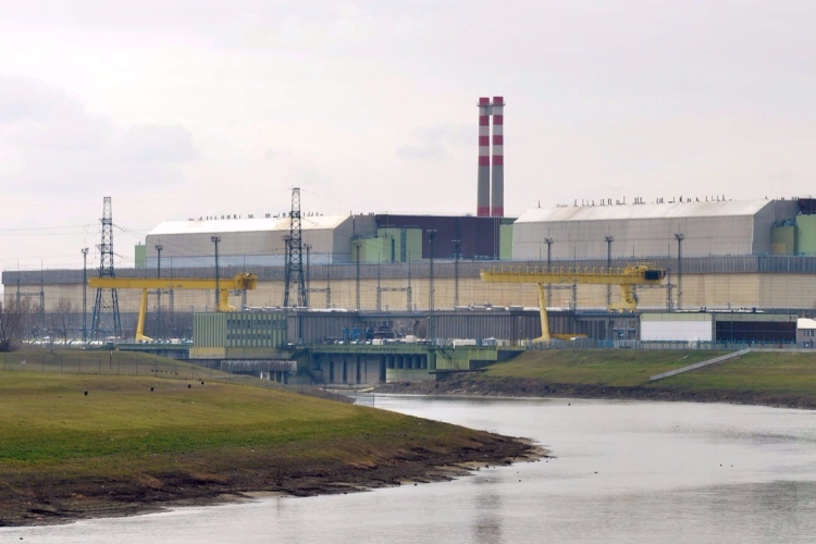 Gépészeti hiba miatt leállították a paksi atomerőmű 2. blokkját