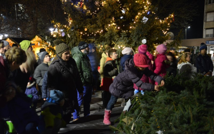 Közösen hangolódtak a közelgő ünnepre