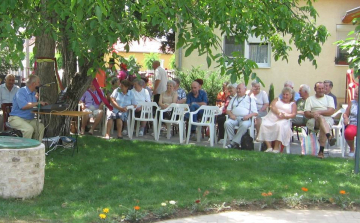 Többen igényelnek meleg ételt a központtól 