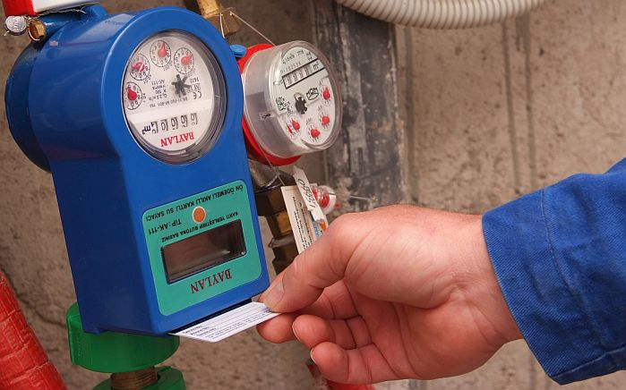 Az okos vízóra jelzi a fogyasztást és azt is, ha csőtörés van