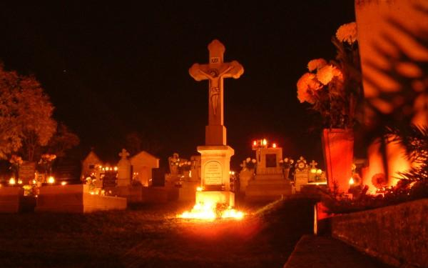 Mindenszentekkor sem mindenki szent