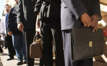 Közel 9 ezren keresnek állást Tolna megyében