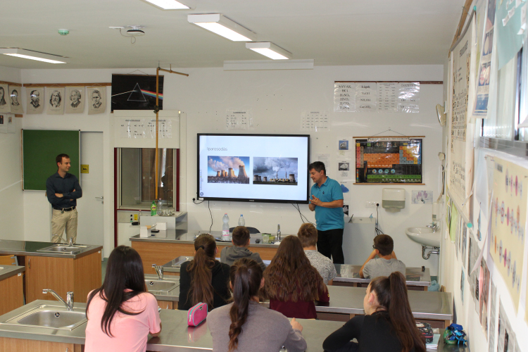 Fontos témákról hallhattak a diákok