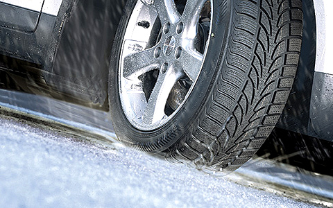 Hasznos tanácsok téli autózáshoz