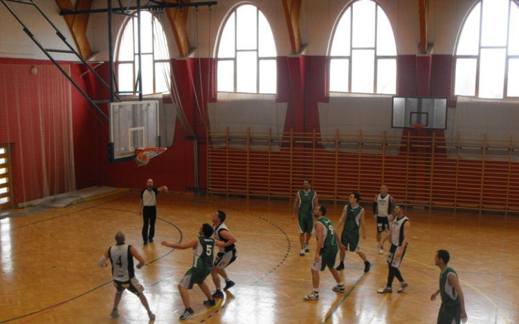 Fordulatokkal teli mérkőzésen maradt alul a TKSE