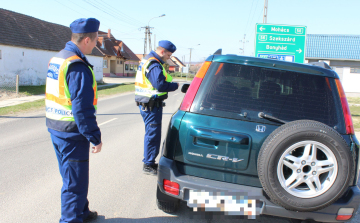 Háromnapos ellenőrzést tartott a rendőrség Tolna megyében is 