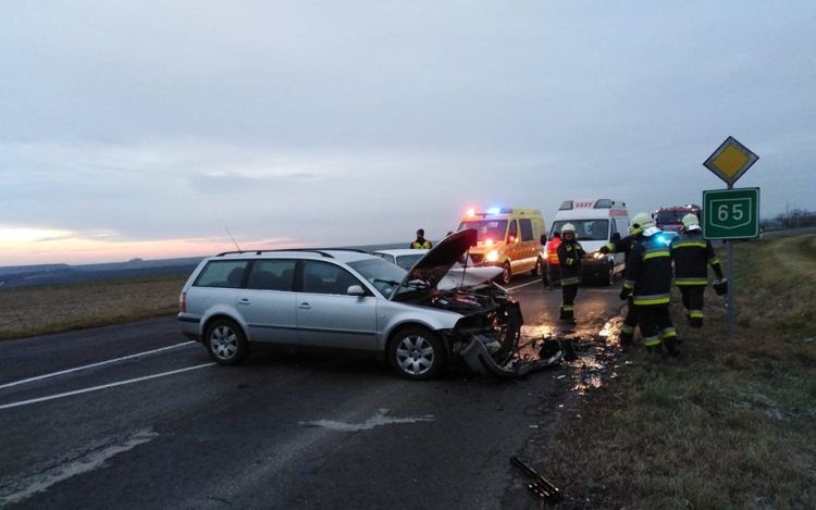 Balesethez vonultak reggel a tűzoltók
