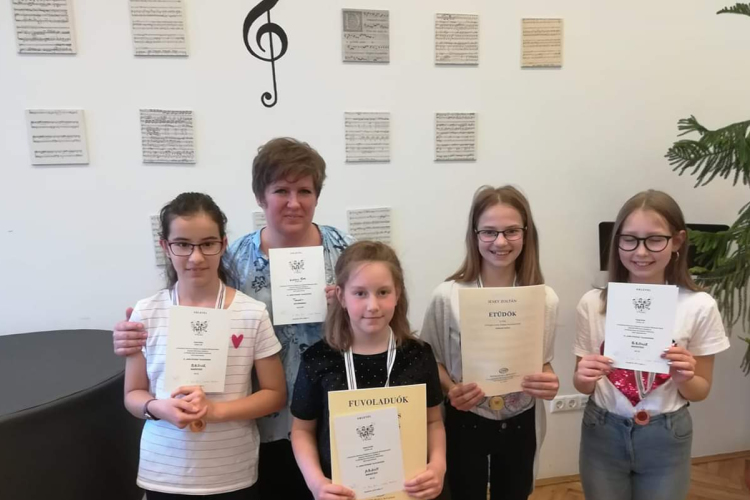 Kiemelkedő eredményekkel tértek haza a növendékek