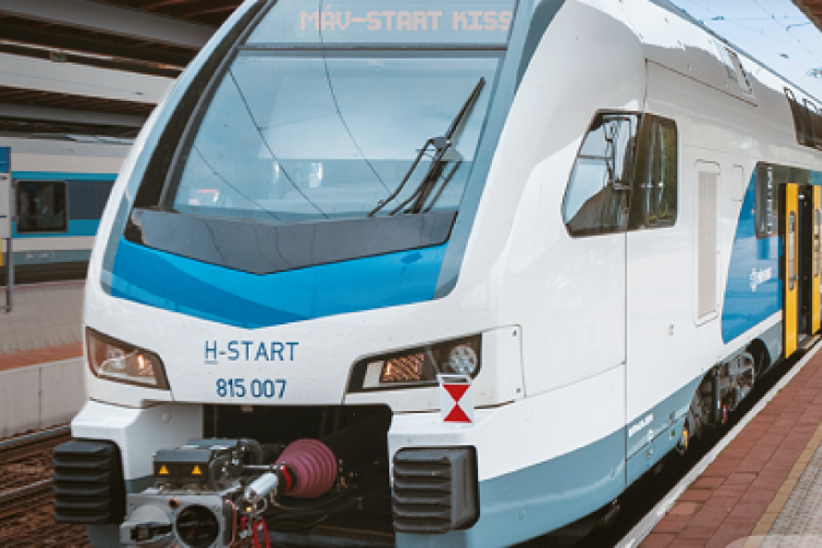 MÁV: csak szerdától kell átszállniuk a railjetutasoknak Bécsben