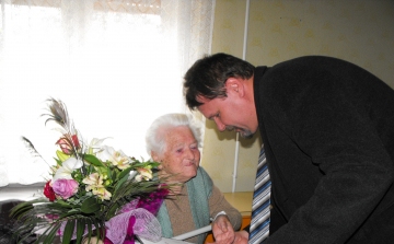 95. születésnapján köszöntötték Anna nénit