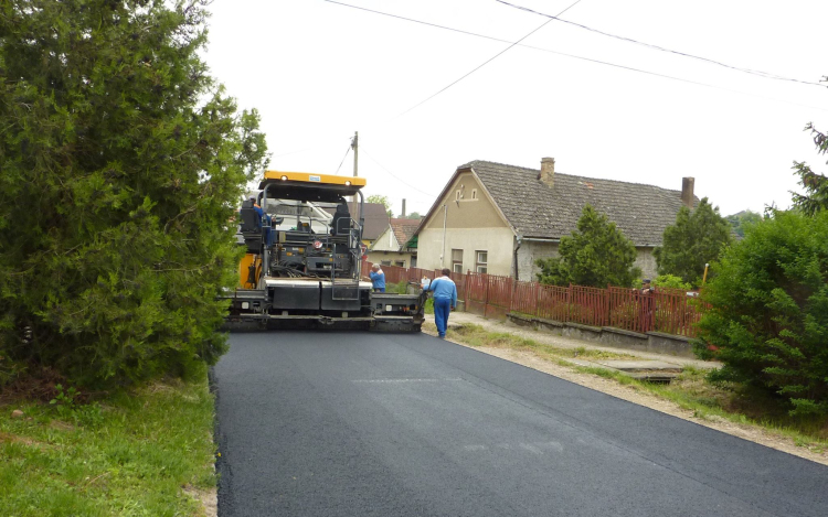 Elkezdődtek a helyreállítási munkák