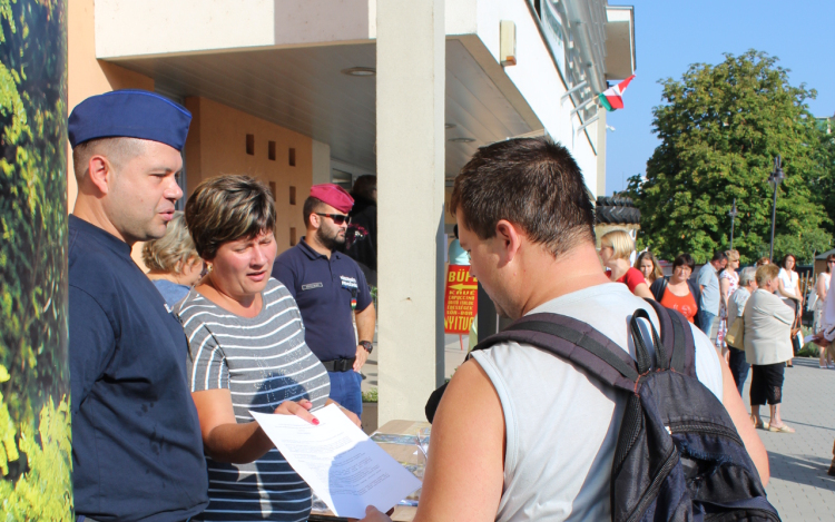 Toborzás Tamásiban