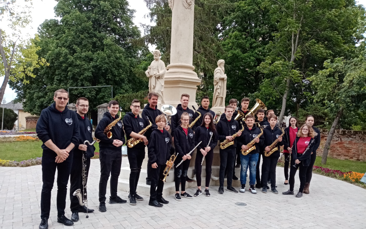 Újra együtt játszhatott a zenekar