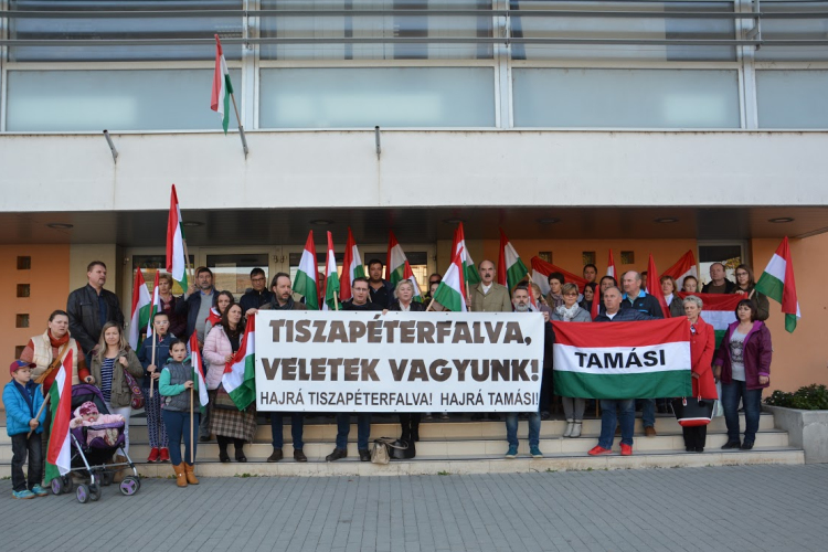 Az ukrán nyelvtörvény ellen tiltakoztak