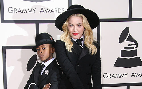 Madonna Lisszabonba költözött fia focikarrierje kedvéért