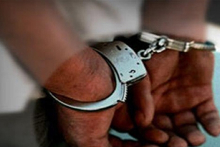 Őrizetben a feltételezett rablók