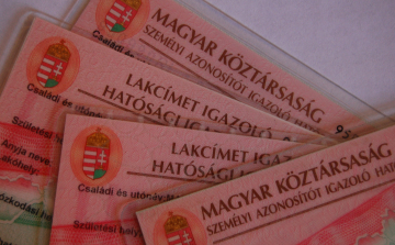 Hosszabb nyitva tartás az okmányirodákban a választás előtt