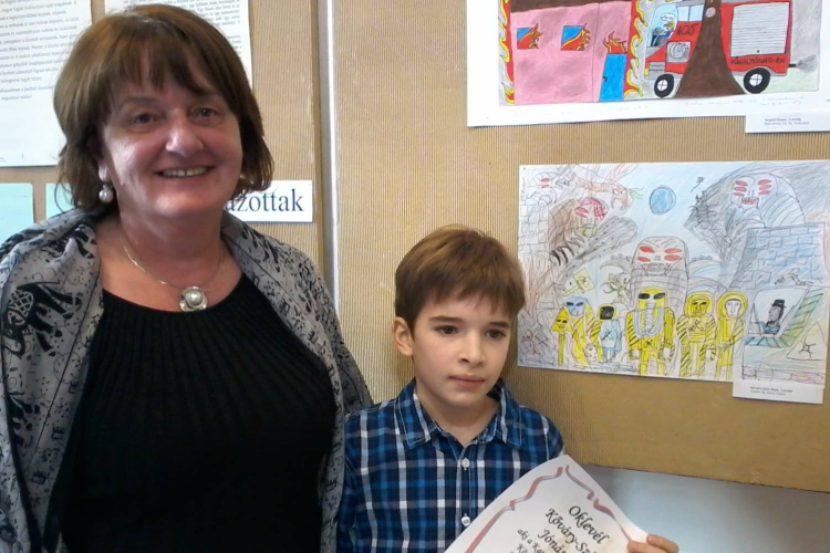 Tamási diák a dobogó harmadik fokán