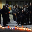 Megemlékezés a párizsi terrortámadás áldozataira